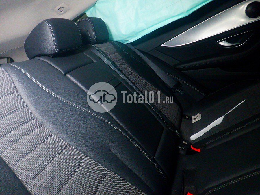 Фото Mercedes-Benz E220 52