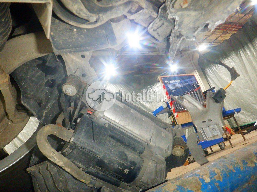 Фото Mercedes-Benz E220 378