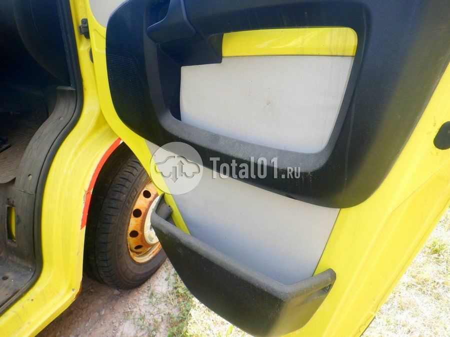 Фото Peugeot Boxer 32