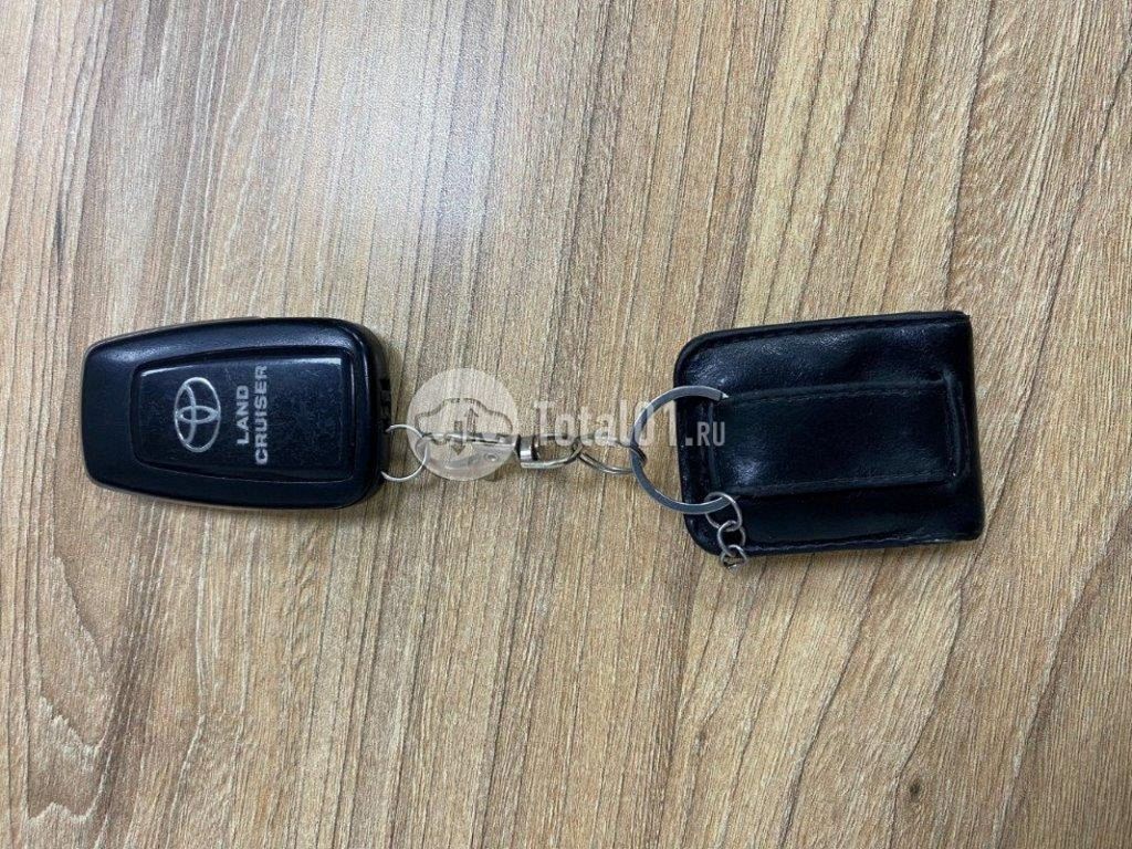 Фото Toyota Land Cruiser 172