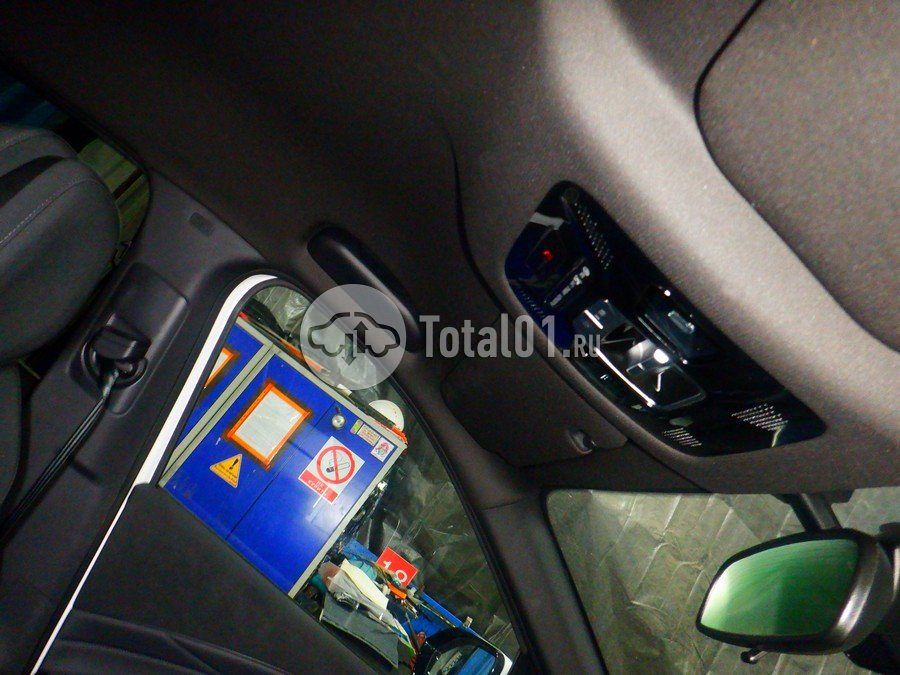 Фото OMODA C7 34