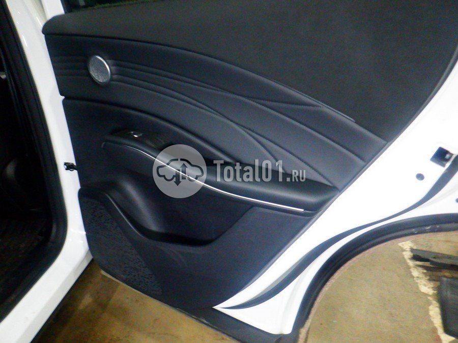 Фото OMODA C7 40