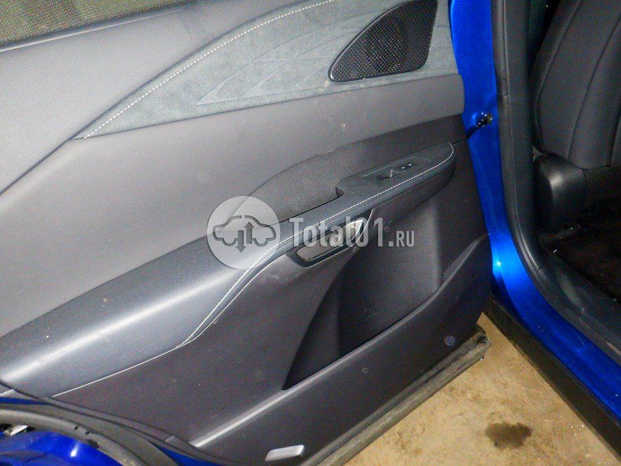 Фото Lexus RX 50