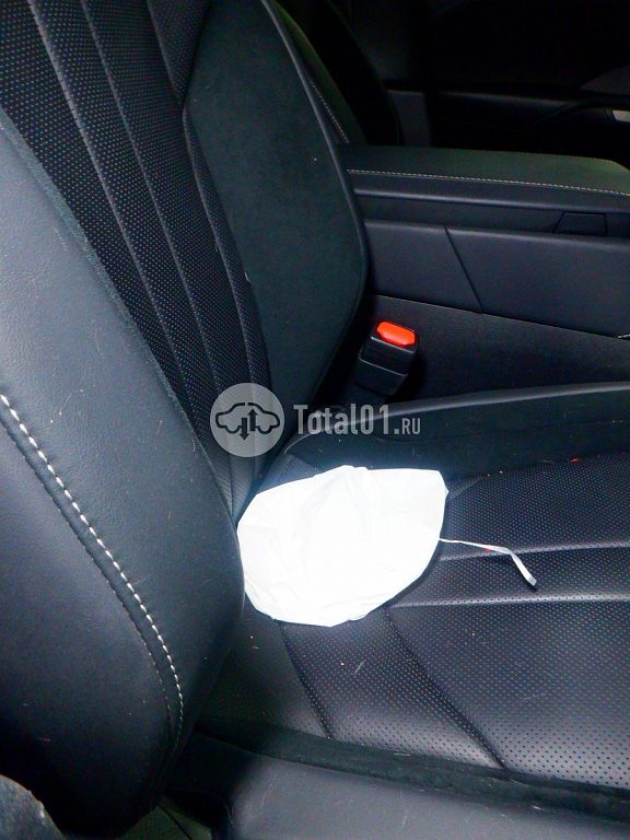 Фото Lexus RX 104