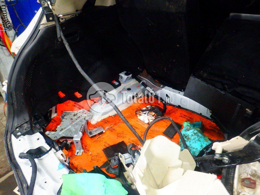 Фото Infiniti FX37 102