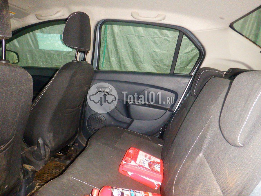 Фото Renault Logan 90