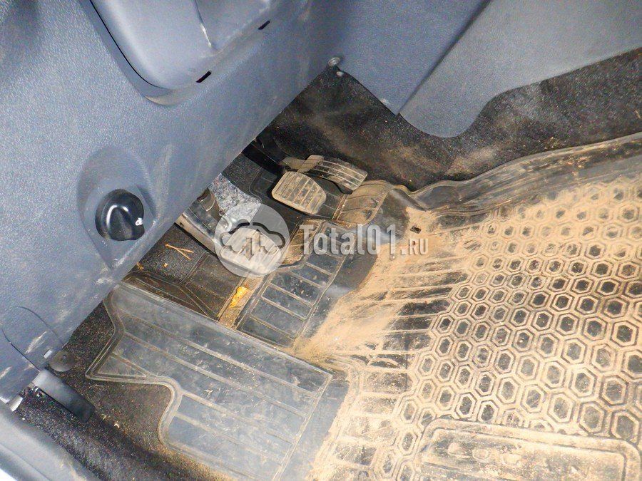 Фото Renault Logan 96