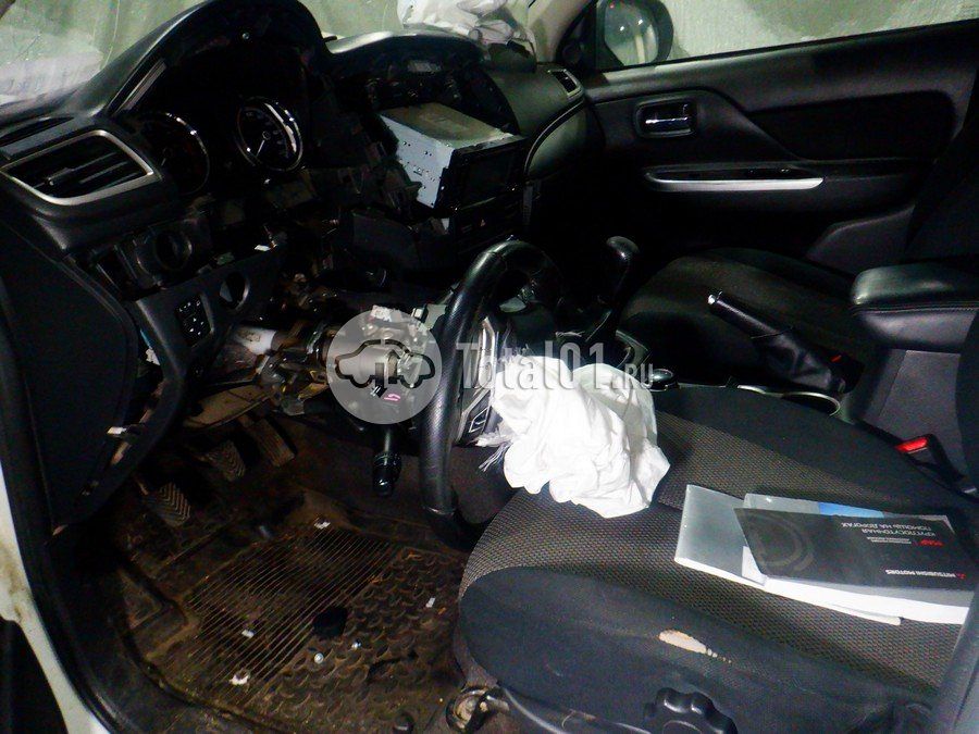 Фото Mitsubishi L200 22