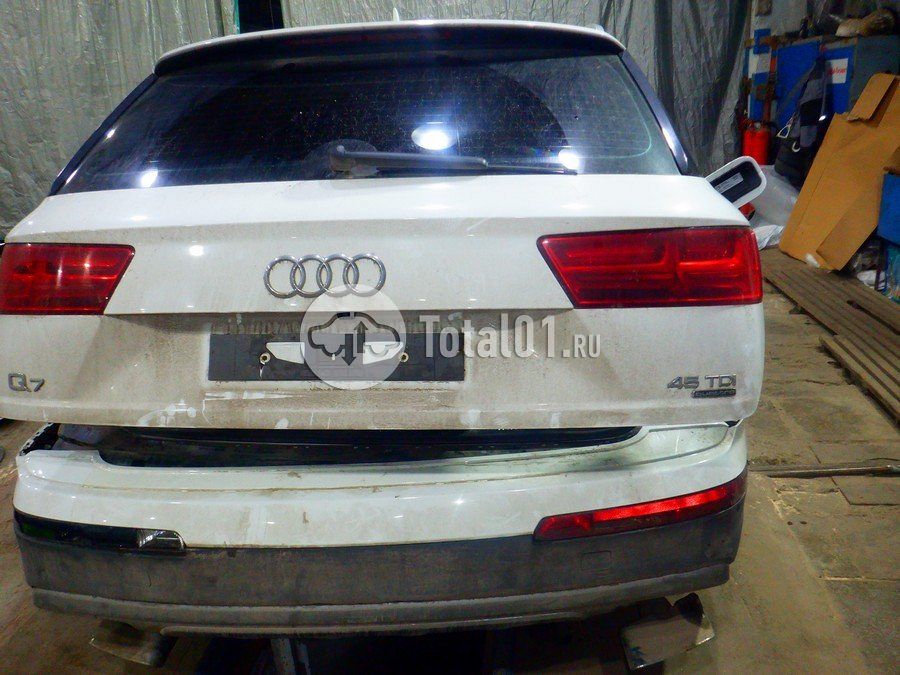 Фото Audi Q7 12
