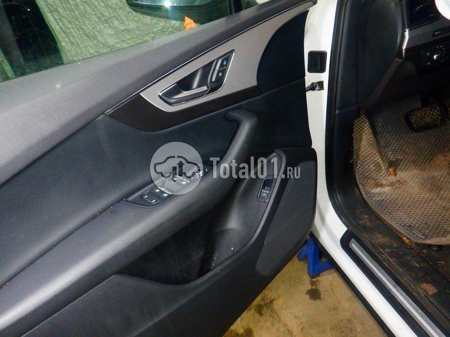 Фото Audi Q7 106