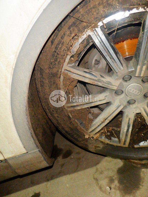 Фото Audi Q7 122