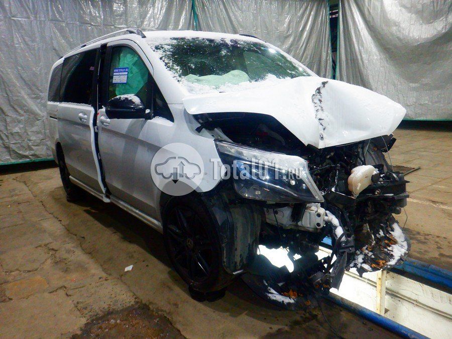 Фото Mercedes-Benz V-класс 6