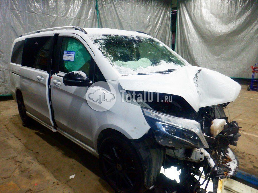 Фото Mercedes-Benz V-класс 12