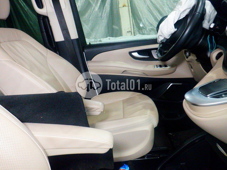 Фото Mercedes-Benz V-класс 38