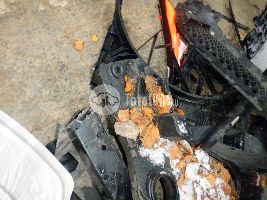 Фото Mercedes-Benz V-класс 444