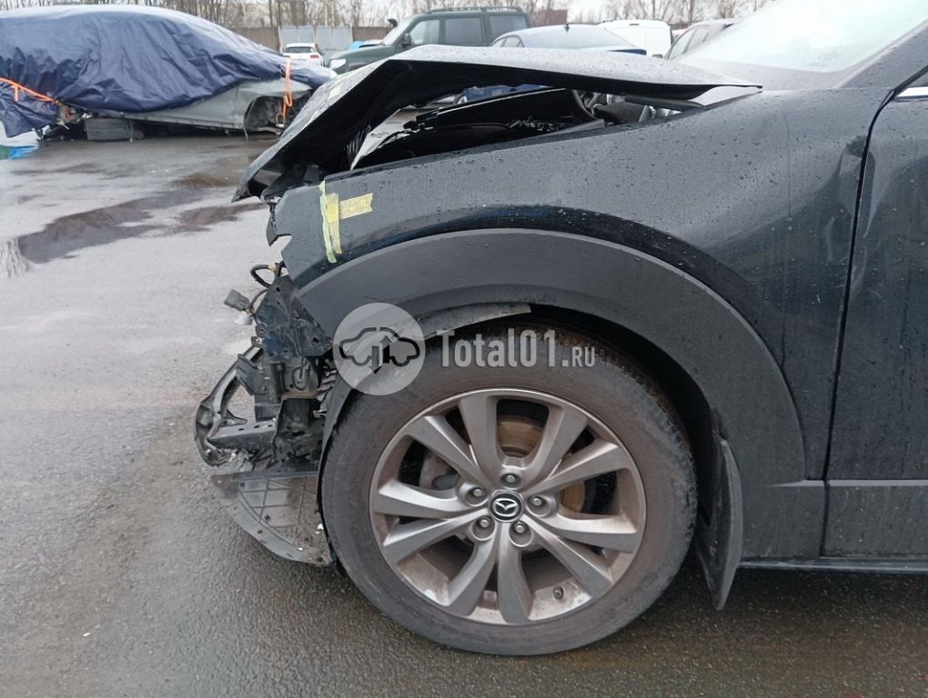 Фото Mazda CX-30 16