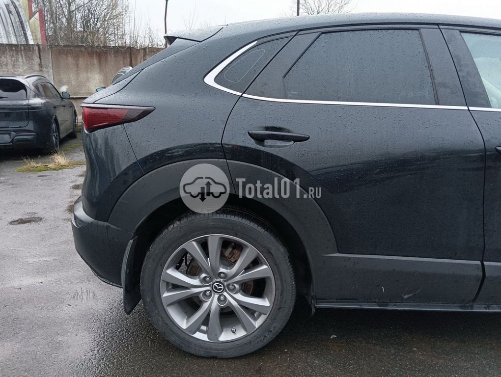 Фото Mazda CX-30 38