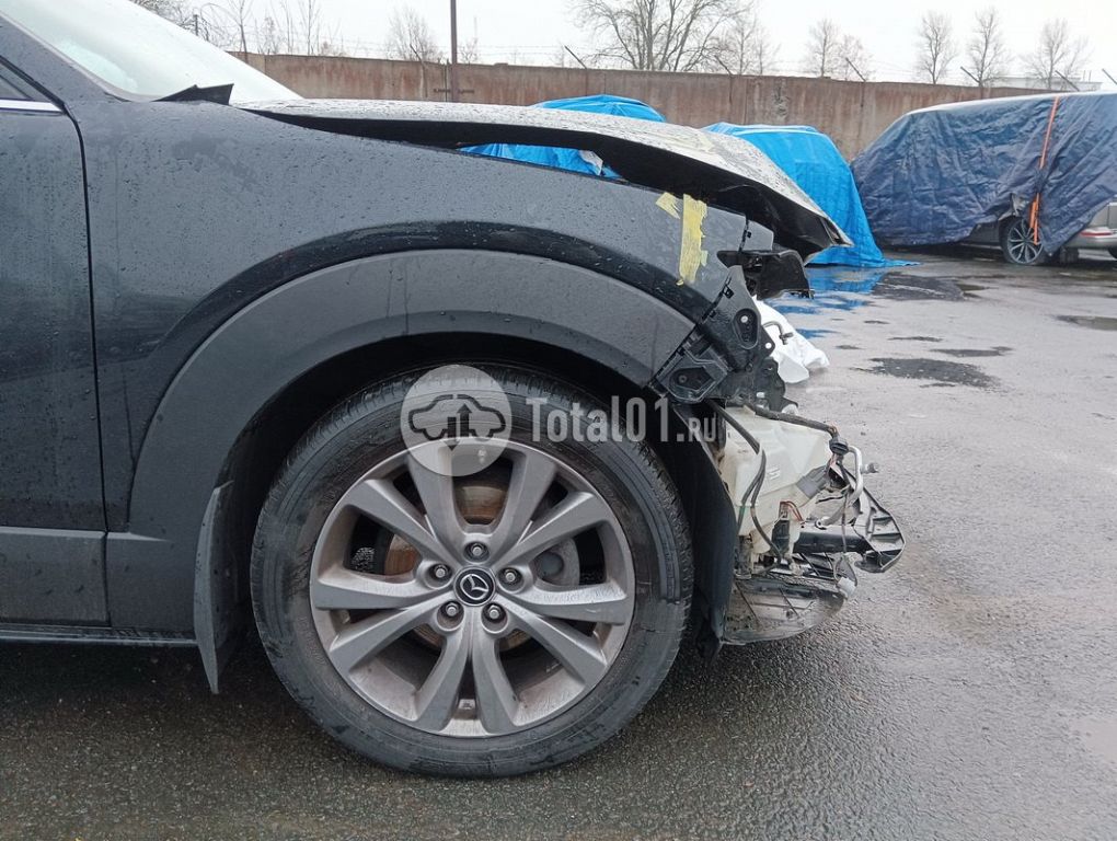 Фото Mazda CX-30 42