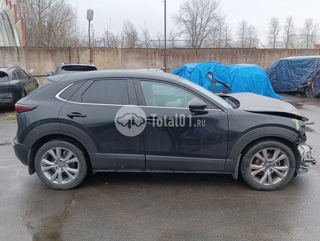 Фото Mazda CX-30 46