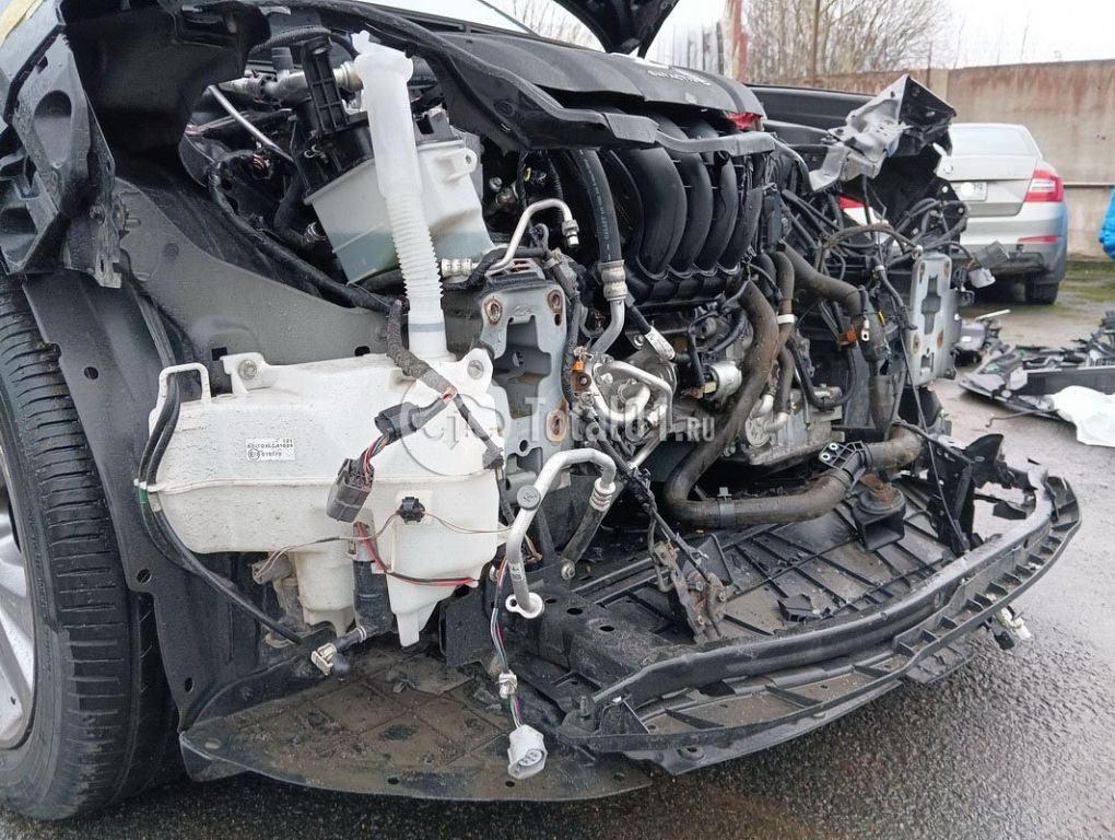 Фото Mazda CX-30 60