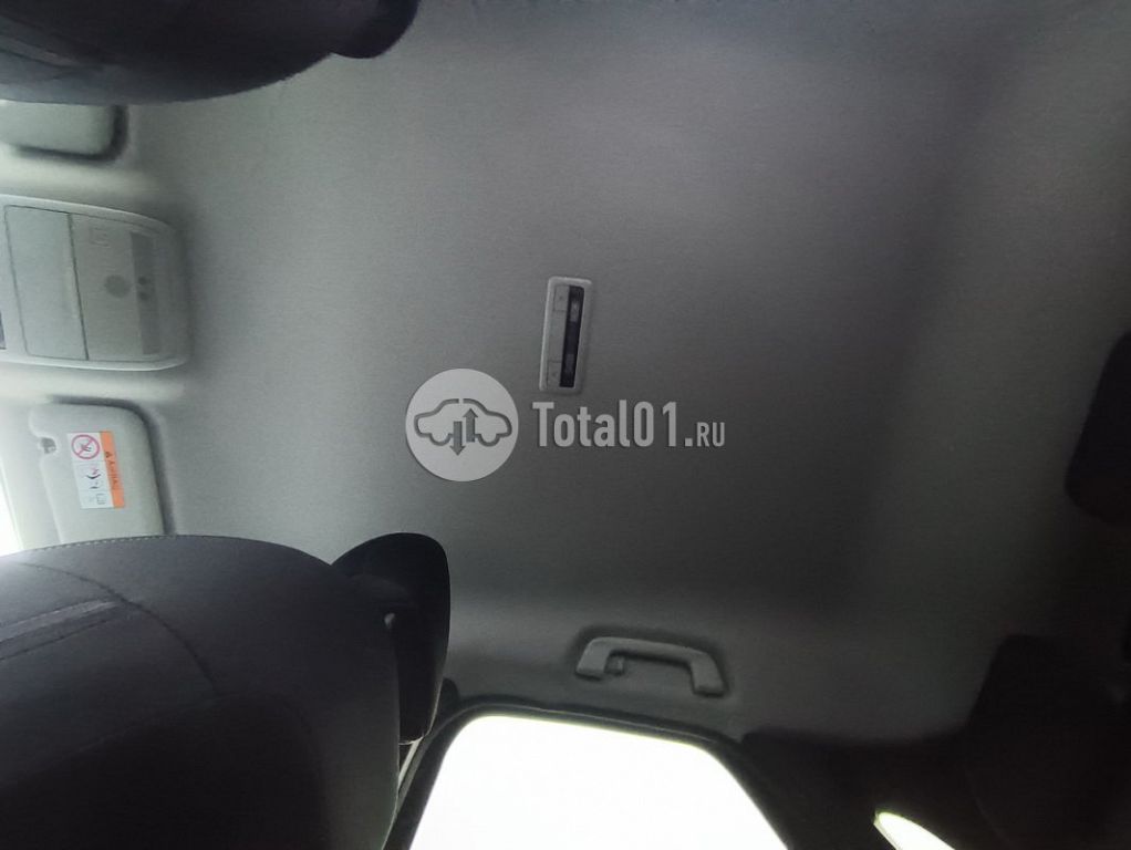 Фото Mazda CX-30 100