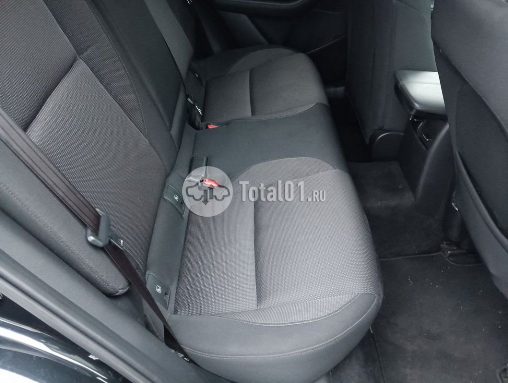 Фото Mazda CX-30 124