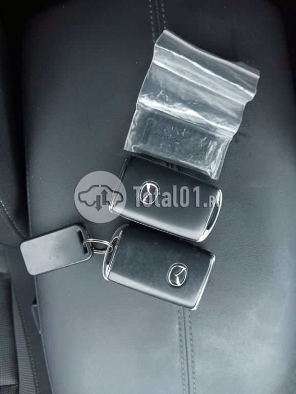 Фото Mazda CX-30 186