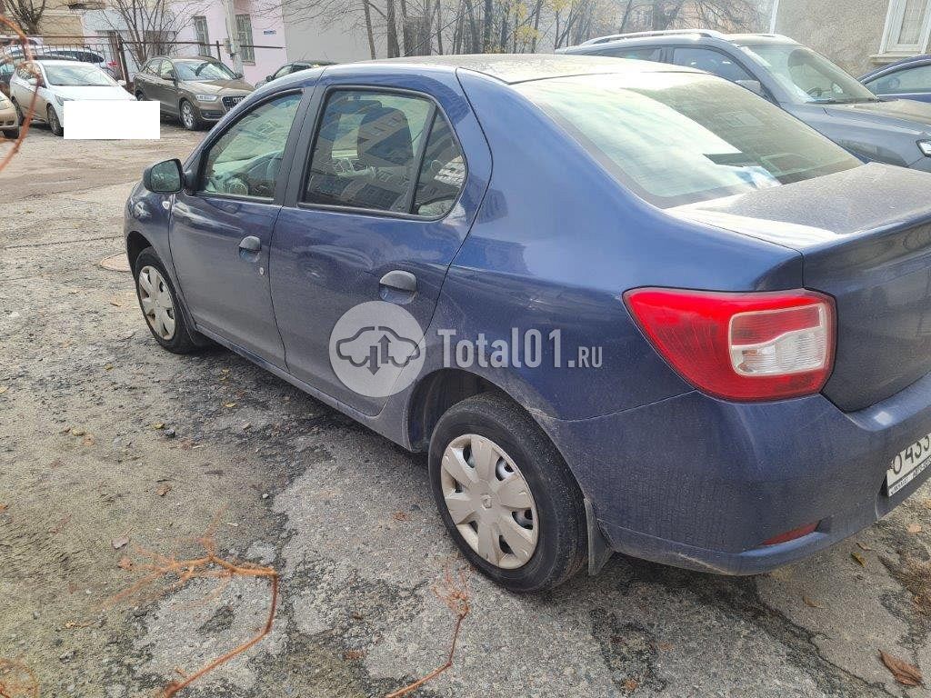 Фото Renault Logan 10