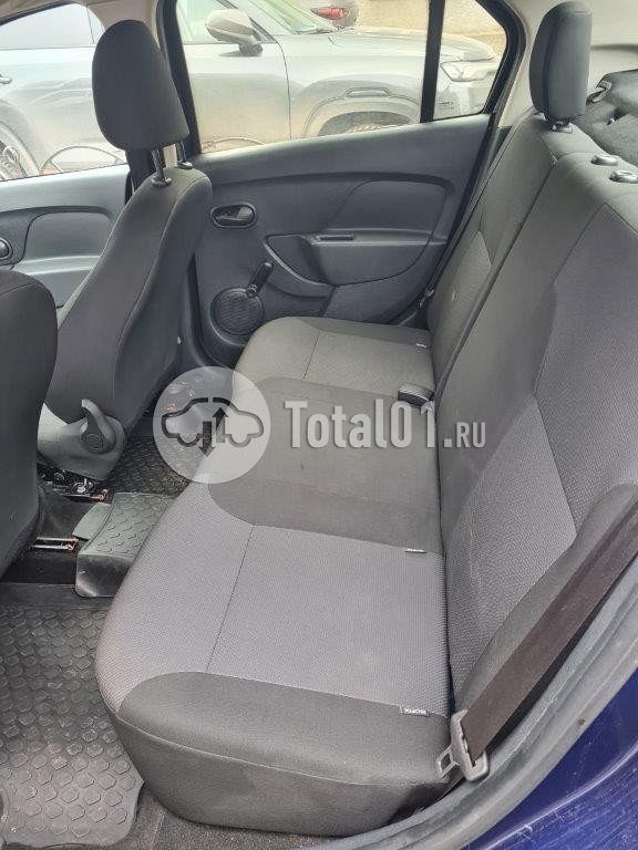 Фото Renault Logan 18