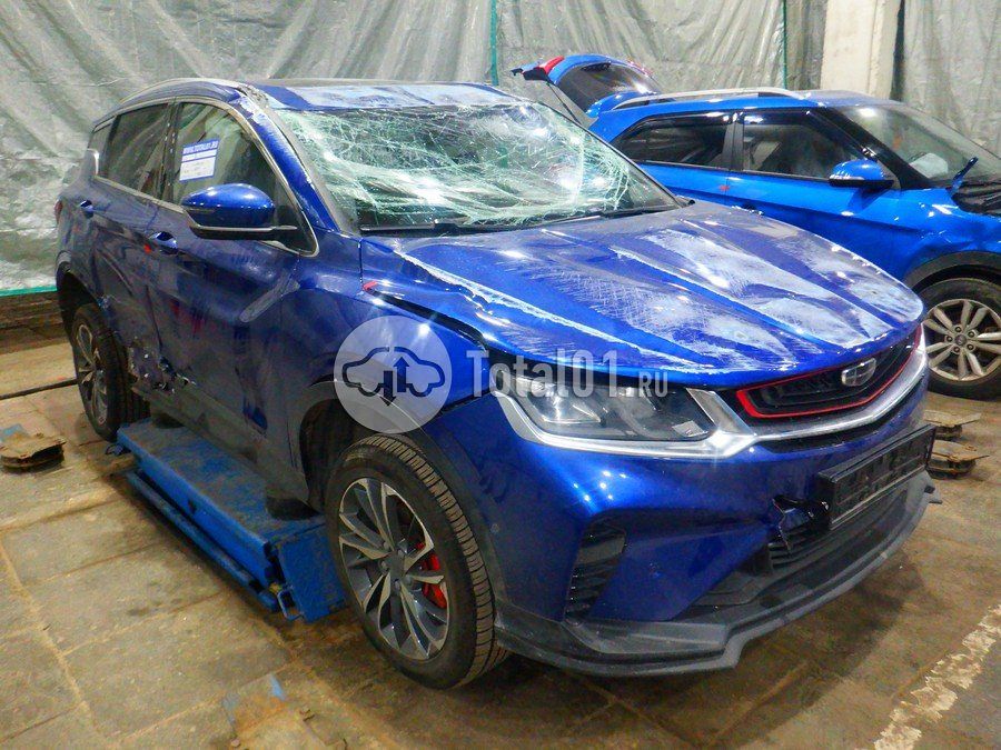 Фото Geely Coolray 6