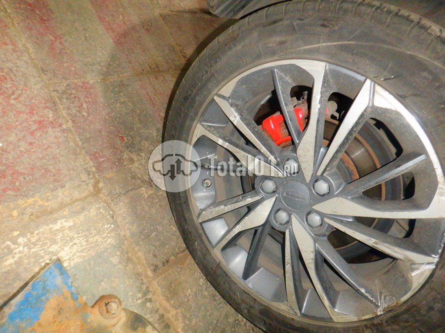 Фото Geely Coolray 162