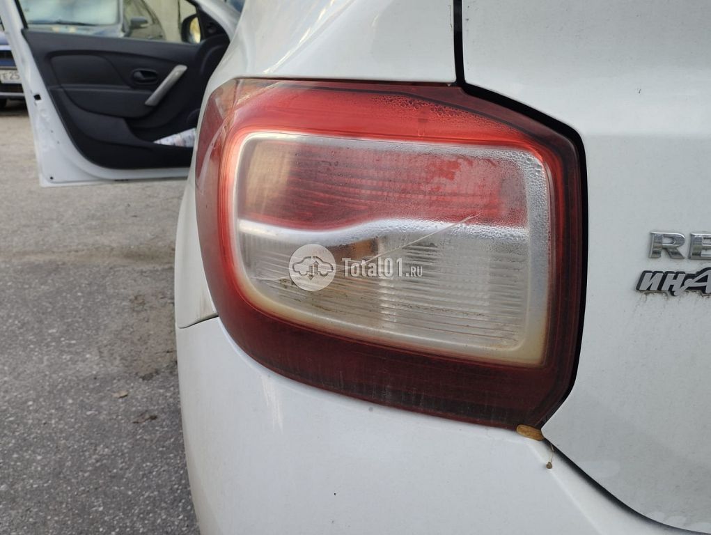 Фото Renault Logan 6