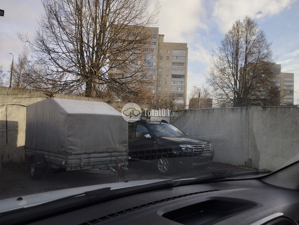 Фото Renault Logan 8