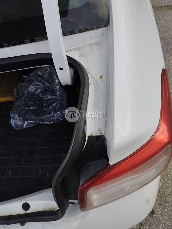 Фото Renault Logan 32