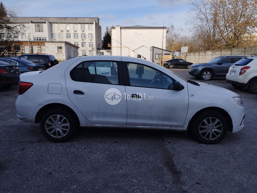 Фото Renault Logan 58