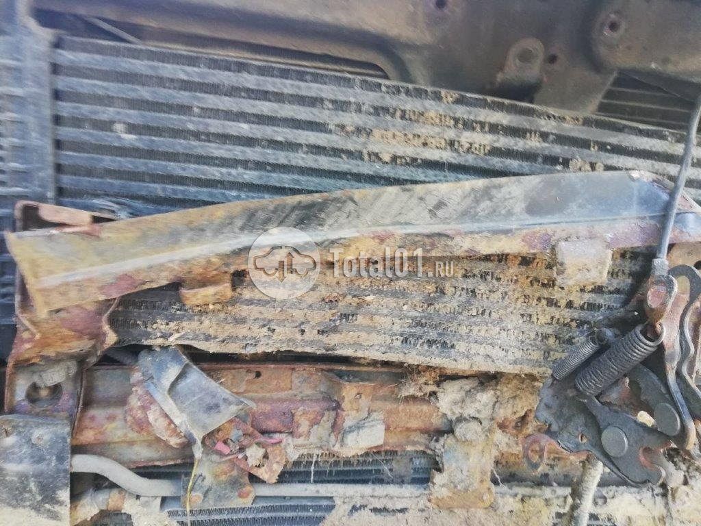 Фото Nissan Pathfinder 70