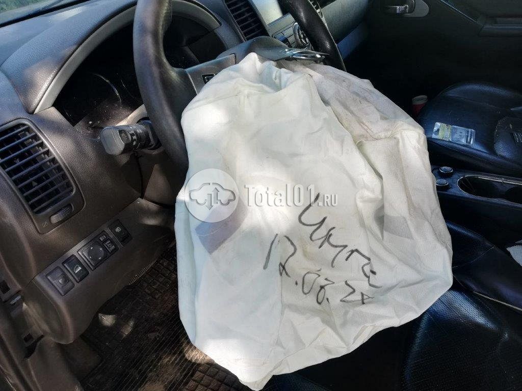 Фото Nissan Pathfinder 106