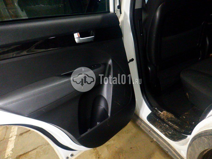 Фото KIA Sorento 44