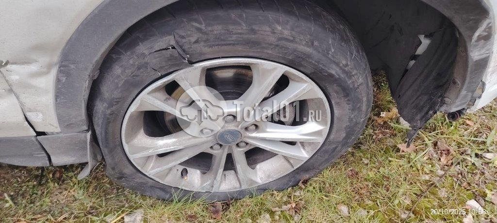 Фото Ford Kuga 46