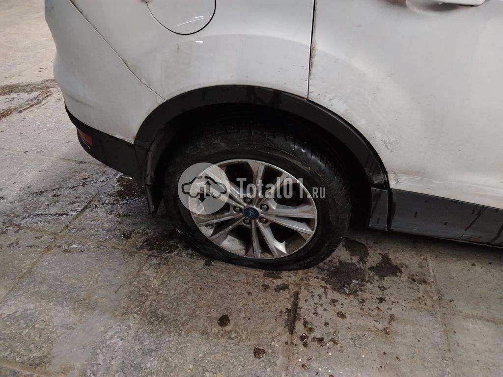 Фото Ford Kuga 120