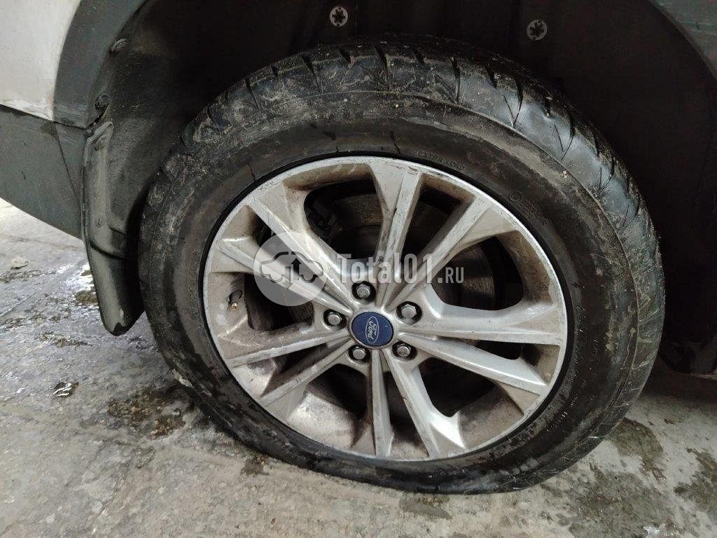 Фото Ford Kuga 122