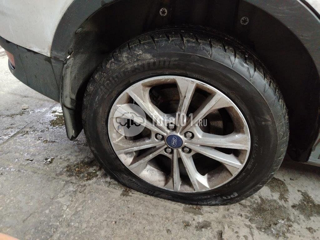 Фото Ford Kuga 124