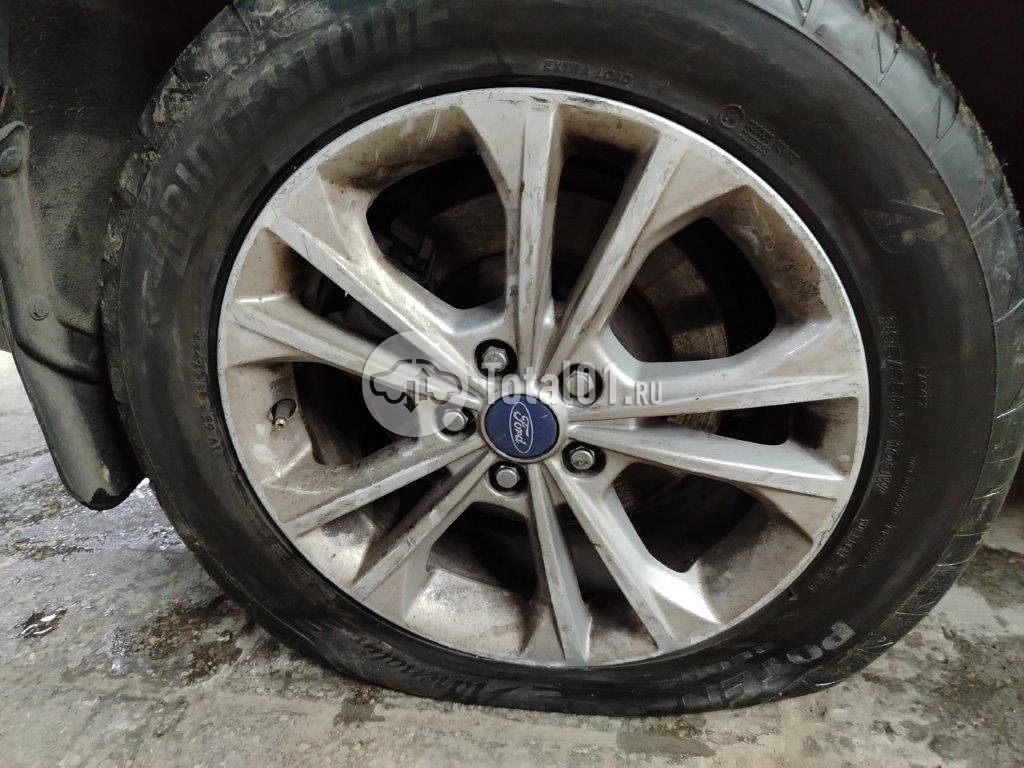 Фото Ford Kuga 130