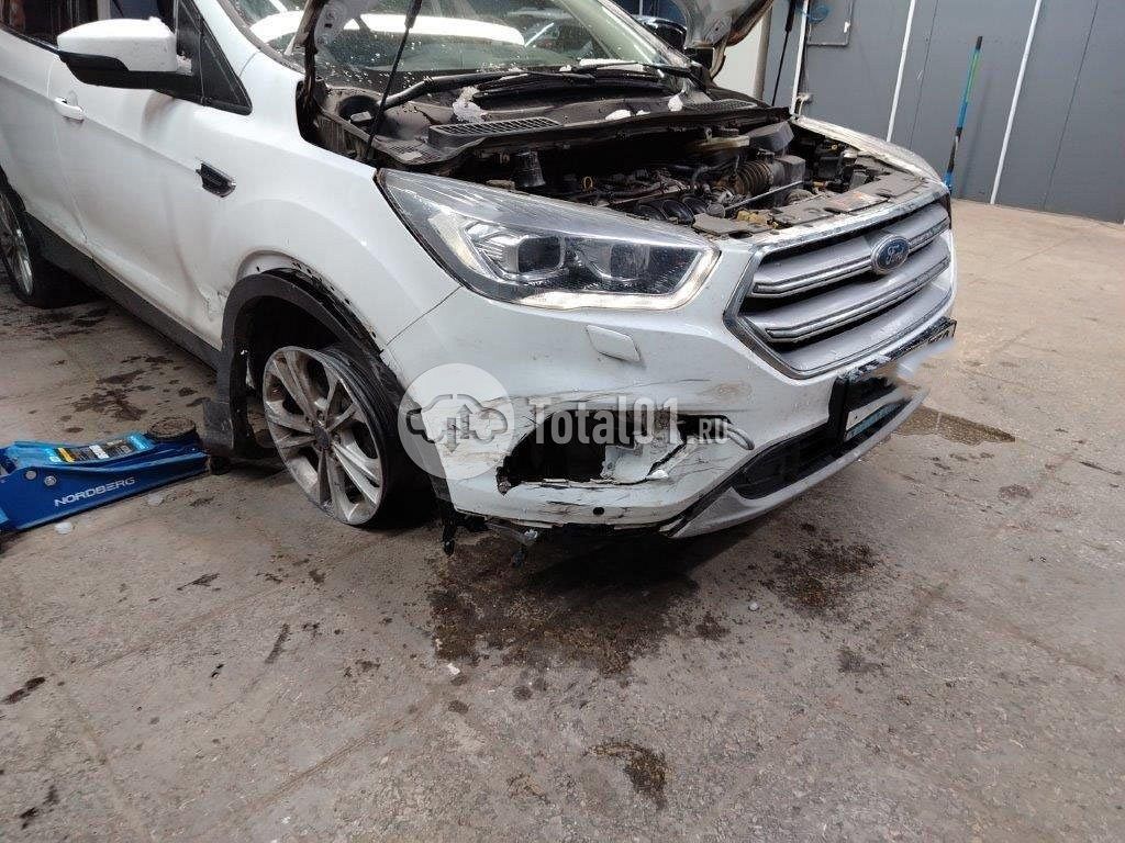 Фото Ford Kuga 162
