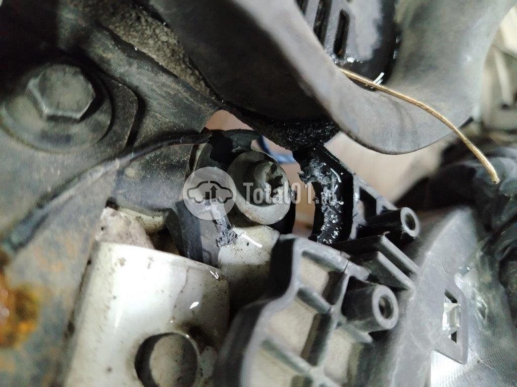 Фото Ford Kuga 330