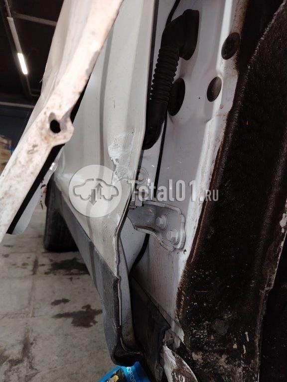 Фото Ford Kuga 750