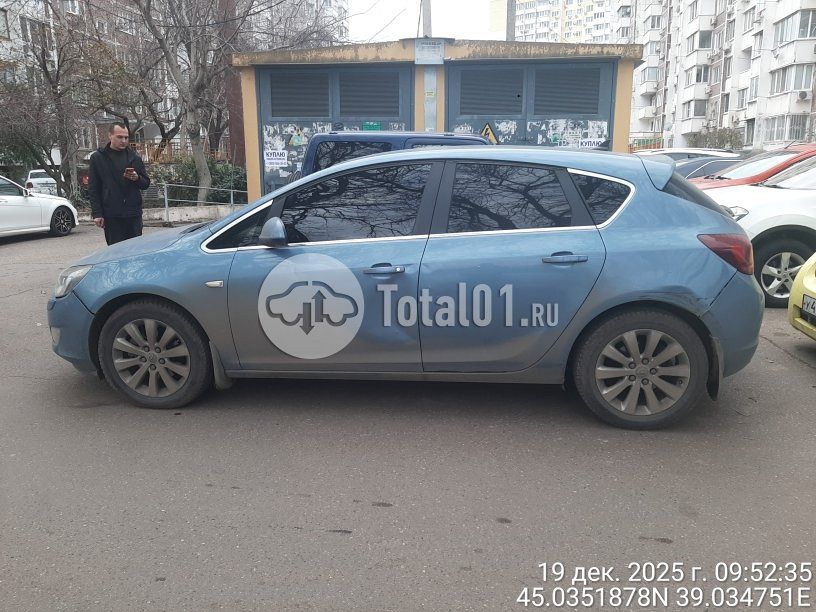 Фото Opel Astra 16