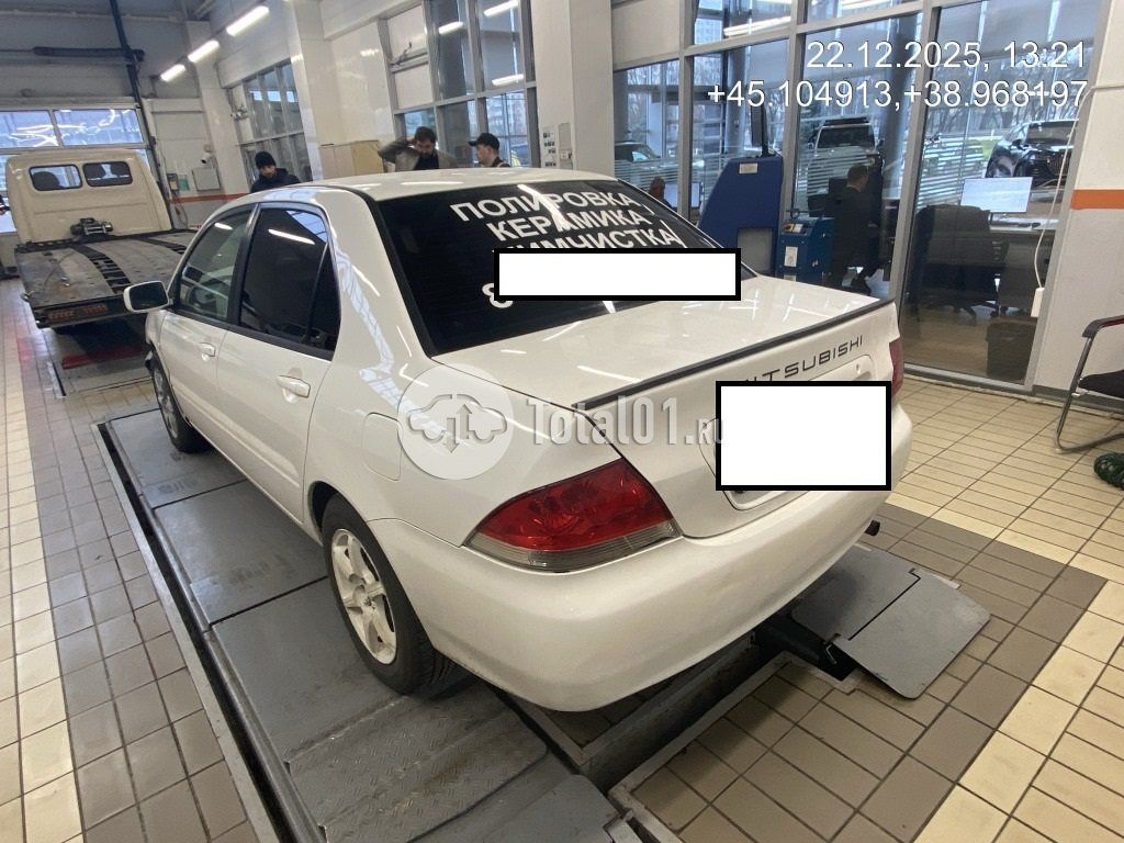 Фото Mitsubishi Lancer Cedia 8