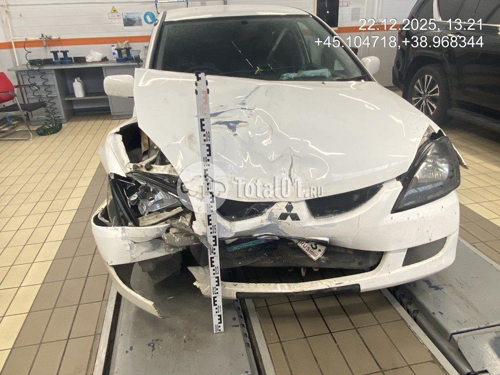 Фото Mitsubishi Lancer Cedia 14