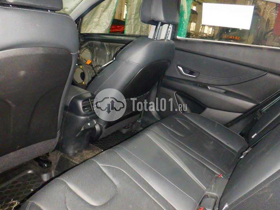 Фото Hyundai Elantra 56